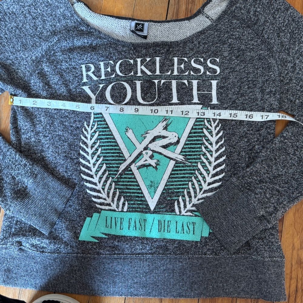 Young & Reckless Gray and Blue Sweatshirt - Picture 4 of 9